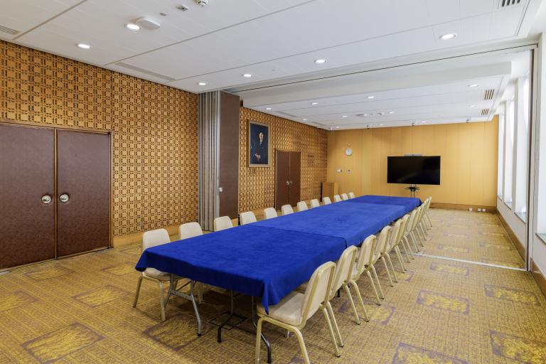 image of Swan Parsons room